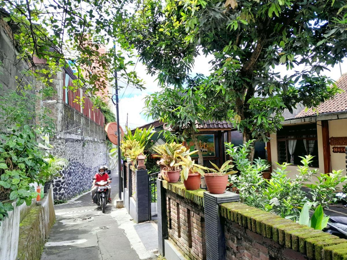 Ngampilan Backpacker Hostel Yogyakarta Kültér fotó