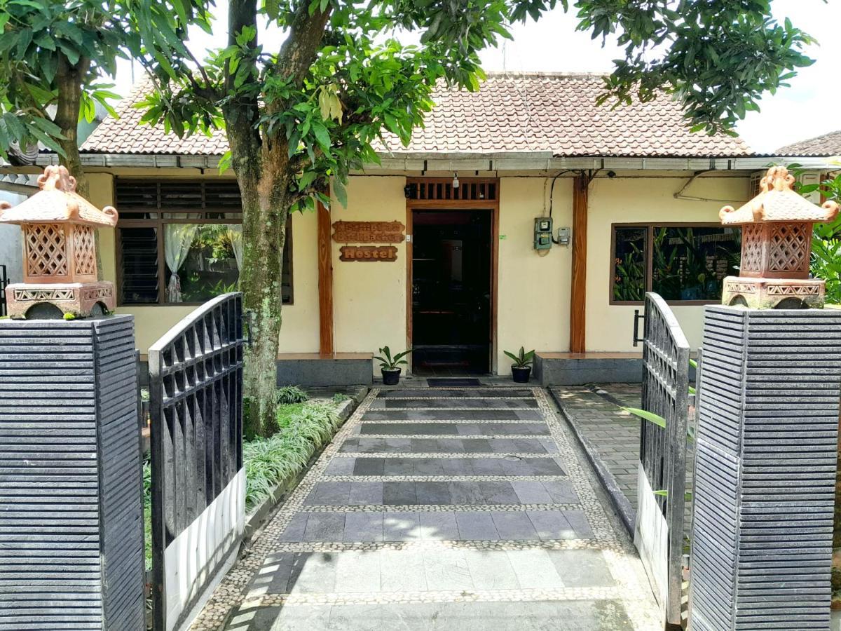 Ngampilan Backpacker Hostel Yogyakarta Kültér fotó