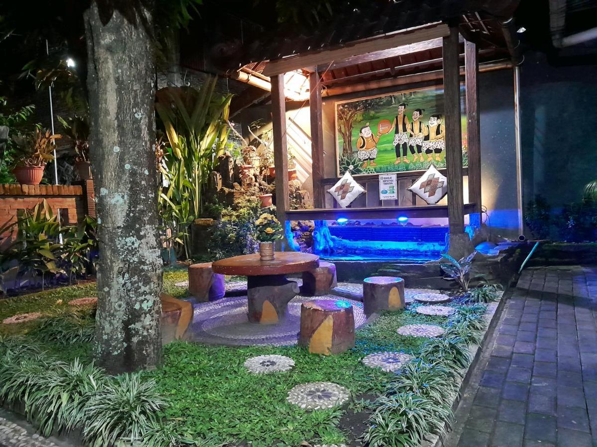Ngampilan Backpacker Hostel Yogyakarta Kültér fotó