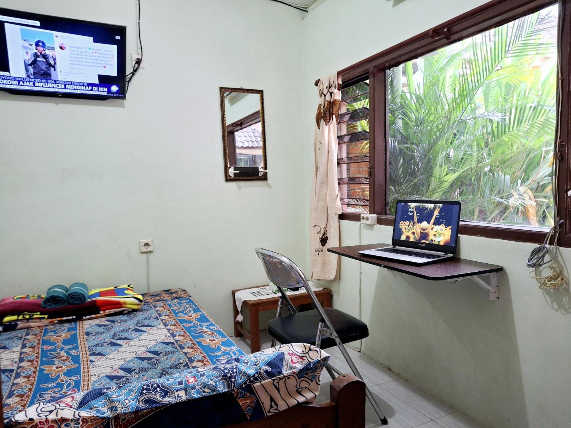 Ngampilan Backpacker Hostel Yogyakarta Kültér fotó